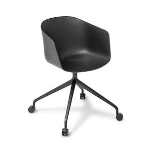 Kitchenware wholesaling: Max Tub Black Swivel Base Chair