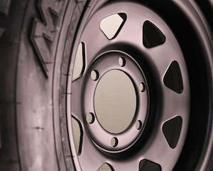 16x8.0 8-Spoke ET-20 Steel Wheel