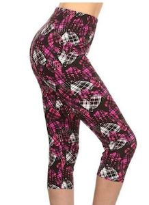 Womenswear: Lean Purple Plaid Hearts Capri