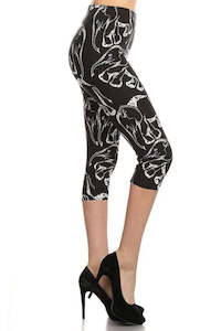 Womenswear: Lean Elephants Capri