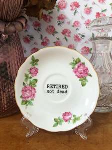 Vintage Plates: RETIRED NOT DEAD