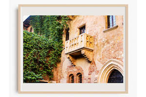 Romantic Images From Italy: Juliet's Balcony