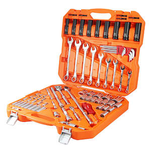 Internet only: Powerbuilt 1/4" Dr, 1/2" Dr 81pc Metric Tradie Tool Set