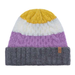 Sporting equipment: Clarissa Beanie