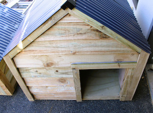 Dog Kennel Solid and durable this kennel will last for years