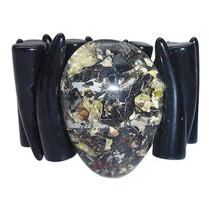 BRA Resin Safari Tusk Bracelet Black with Centre Focal Bead in Seaweed on Elastic