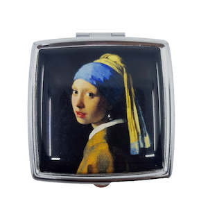 Clothing accessory: Girl with a Pearl Earring - 1665 Vermeer Pill Box