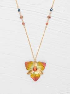 Clothing accessory: Holly Yashi Orla Post Necklace