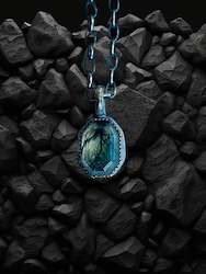 Jewellery: Moss Agate pendant