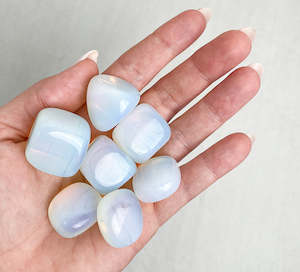 Candle: Opalite Tumble | Confidence