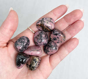 Rhodonite Tumble | Healing