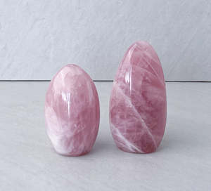 Candle: Rose Quartz Freeform | Love