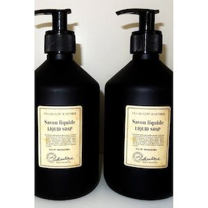 Lothantique Black Liquid Soap