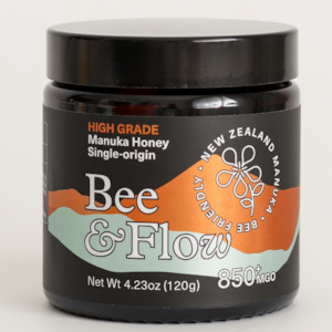 General store operation - mainly grocery: Bee & Flow - Manuka Honey 850 MGO - [120g]