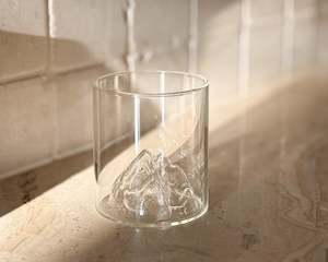 Gift: Everest Tumbler