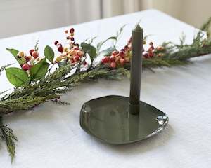 Gift: Vander Candle Plate | Medium