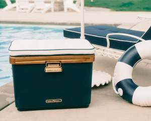 Business & Pleasure | Hemmingway Cooler | Boathouse Navy | 33L