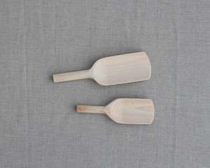 Gift: Beech Wood Scoop