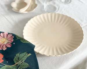 Gift: Petal Dinner Plate