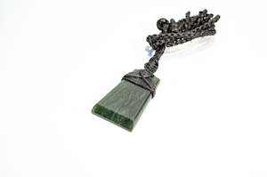 New Zealand Pīpīwharauroa Pounamu Hei Toki Small Medium