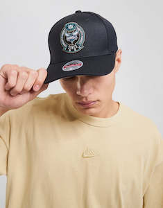 MNA-Y38 (Mitchell & ness travelling mvp hornets black snapback osfm) 112492826