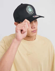 MNA-X38 (Mitchell & ness travelling mvp celtics black snapback osfm) 112492826