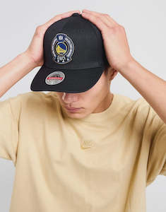 Shoe: MNA-Z38 (Mitchell & ness travelling mvp golden state warriors black snapback osfm) 112492826