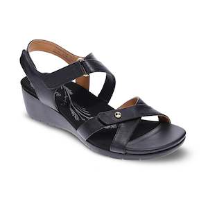 Shoe: RV-C1 (Revere casablanca black french medium width) 42399128