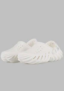 Shoe: CR-D9 (Crocs echo clog white) 72496956