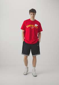 Shoe: NA-O43 (Nike short sleeve heavyweight chiefs tee university red) 112394347