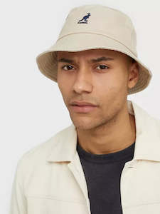 K-B (Kangol washed bucket hat khaki) 22494300