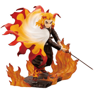 Demon Slayer: Kimetsu no Yaiba - Kyojuro Rengoku ARTFX J 1/8 Scale Figure