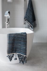 Paros Stripe Bath Mat