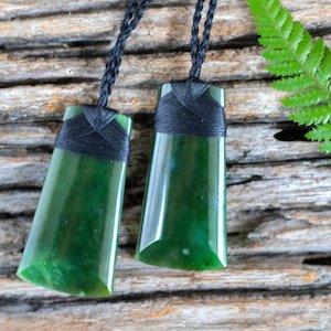 Pounamu Toki Sets