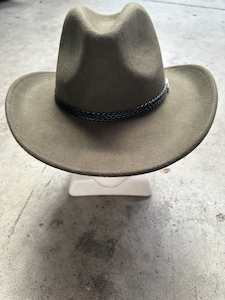 Clothing wholesaling: Shy Game Wool Hat