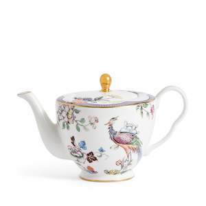 Gift: Wedgwood Fortune Teapot 370ml