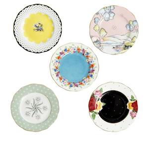 Gift: Royal Albert 100 Years Plate 20cm, 1920 - 1960, Set of 5