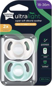 Tommee Tippee Ultra-light Soothers 18-36 Months 2 Pack - Pale Green Pack