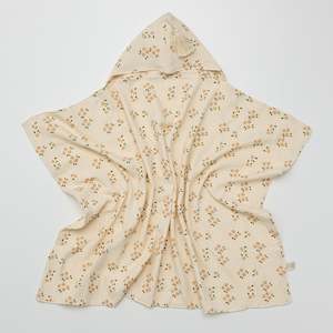 Toy wholesaling: Hooded Towel with Tassel Daisy - DUE BACK JANUARY