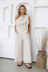 Parigi Linen Ruffle Top in Sand