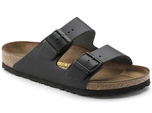 Birkenstock Unisex Arizona Sandal - Smooth Leather Black