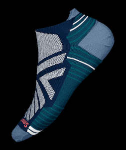 Clothing: Smartwool Womens Performance Hike Low Ankle Sock - Light -  Deep Navy