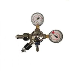 Products: CO2 Regulator 70PSI Celli Left-Hand Bottle Mount