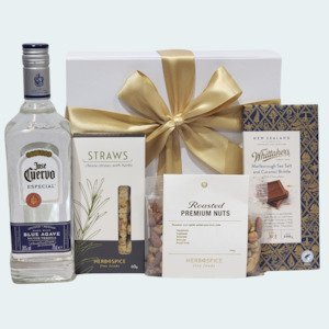 Tequila Luxe - José Cuervo Gift Box