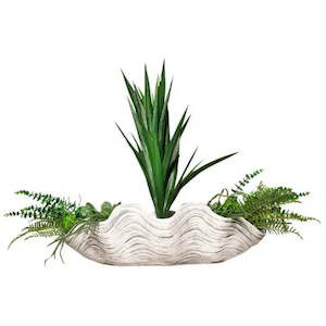 Furniture: Outdoor/Indoor Shell Planter -Large