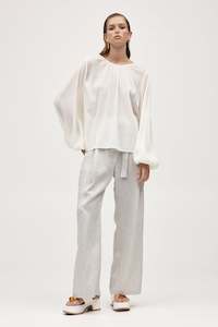 Clothing: Everly Top | Ivory