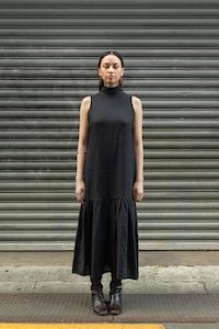 Fashion design: TONGARIRO MAXI DRESS BLACK