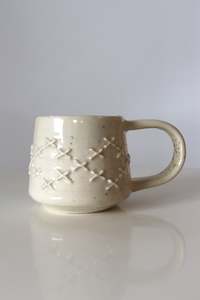 PĀtiki Mug White With Crushed Rock