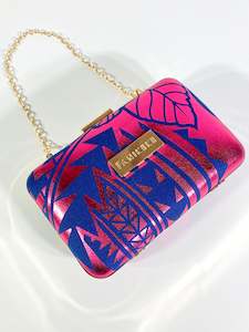 Nerisa Elei Clutch