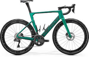 Road Bikes: 2025 REACTO 8000